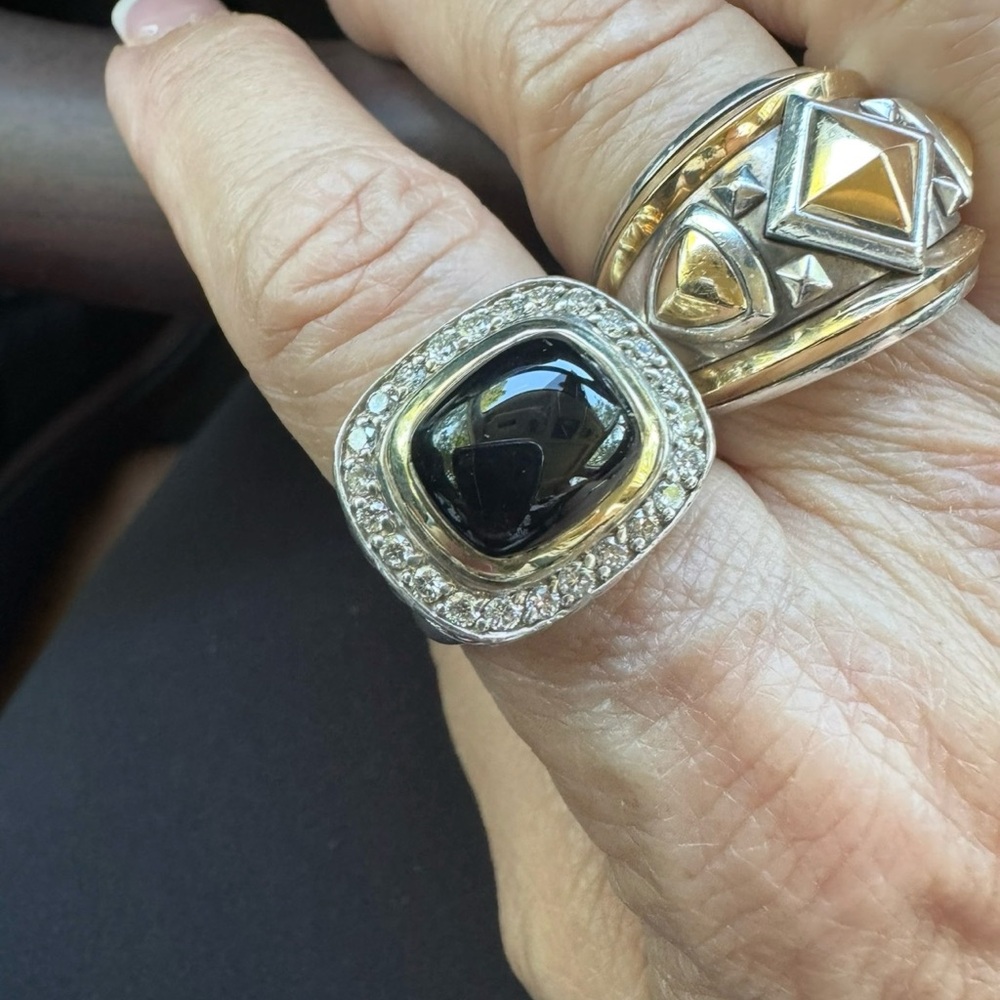 David Yurman Diamond & Black Onyx cabochon 18k SS gorgeous size 8